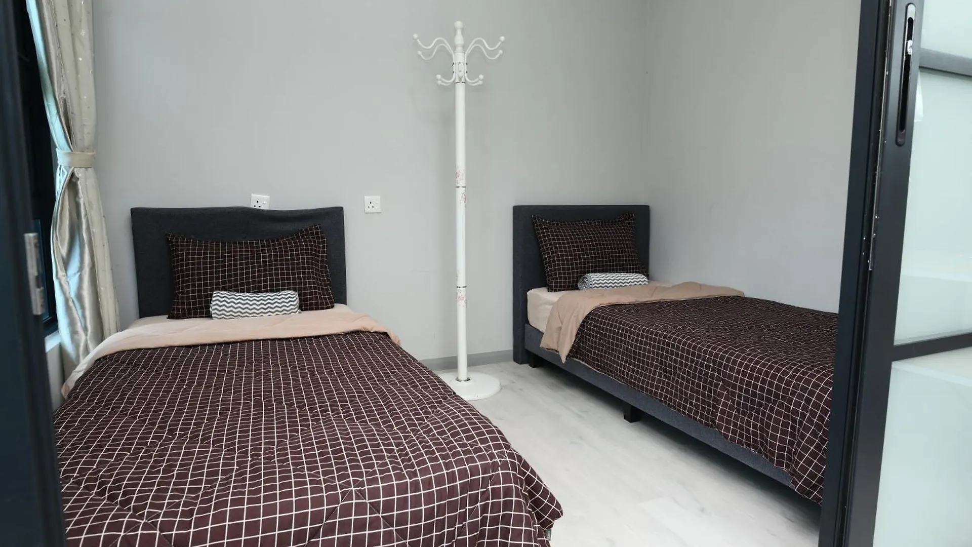 Jesselton Quay Homestay Near Suria Sabah By Stayplace Kota Kinabalu Apart Otel